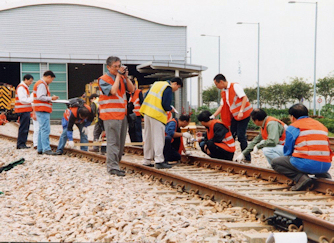 People being trained for Rail accident investigation